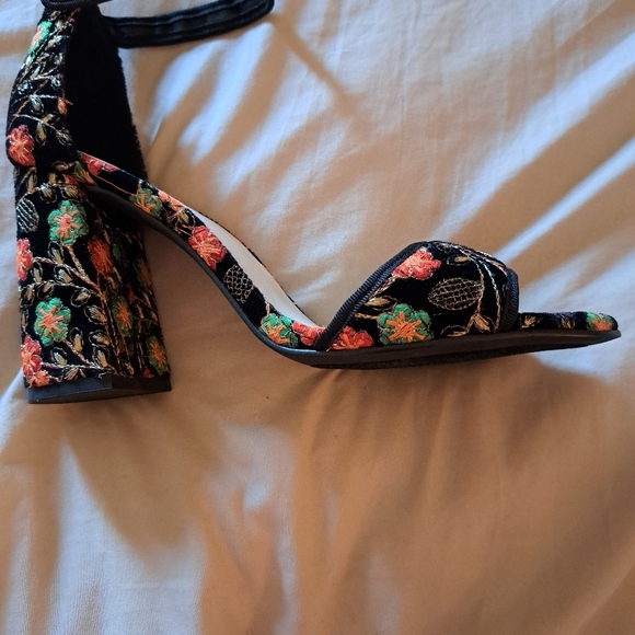 Fergie Footwear, 11M, Black - Picture 7 of 9